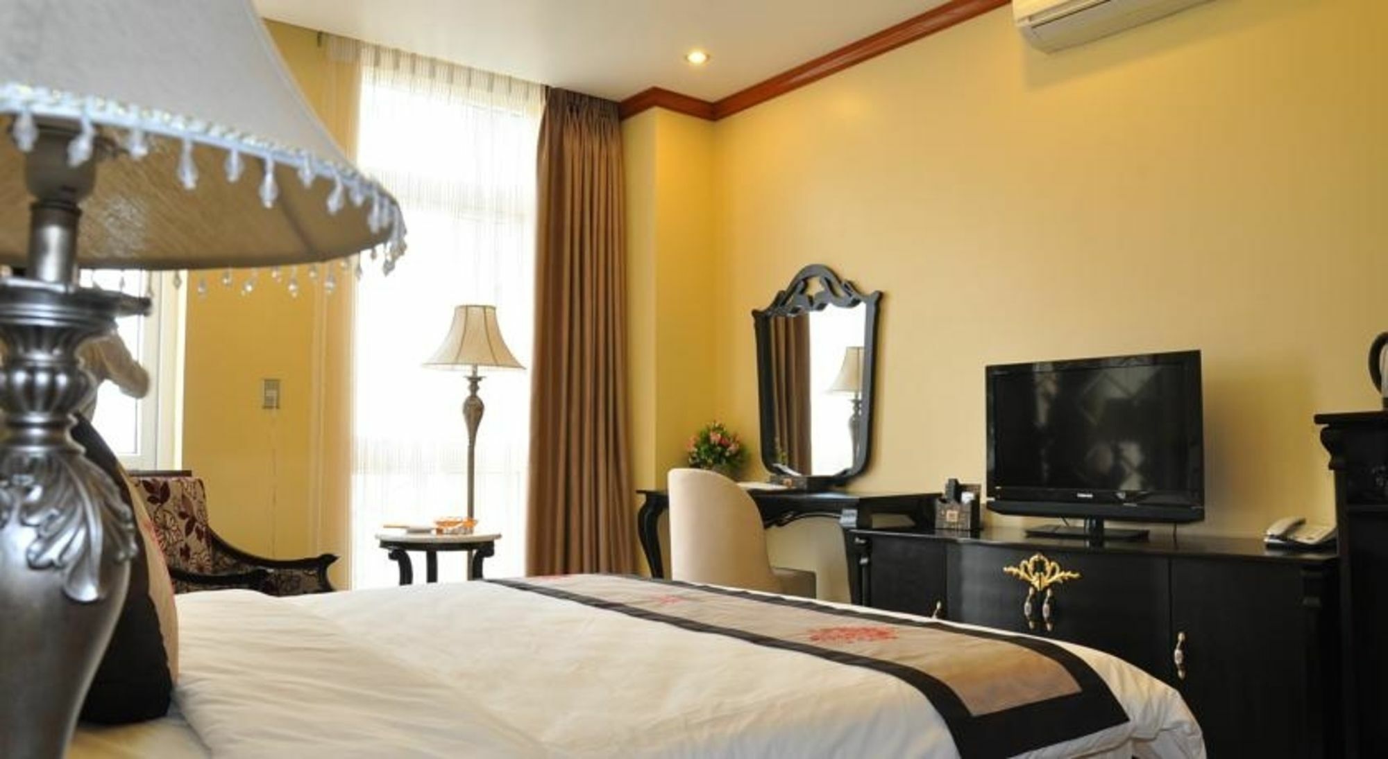 Phuong Anh Hotel 1 Hai Duong Exterior photo
